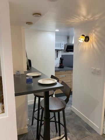 Appart Studio Rdc De Maison Avec Exterieur Proche Reims Tinqueux Exterior foto